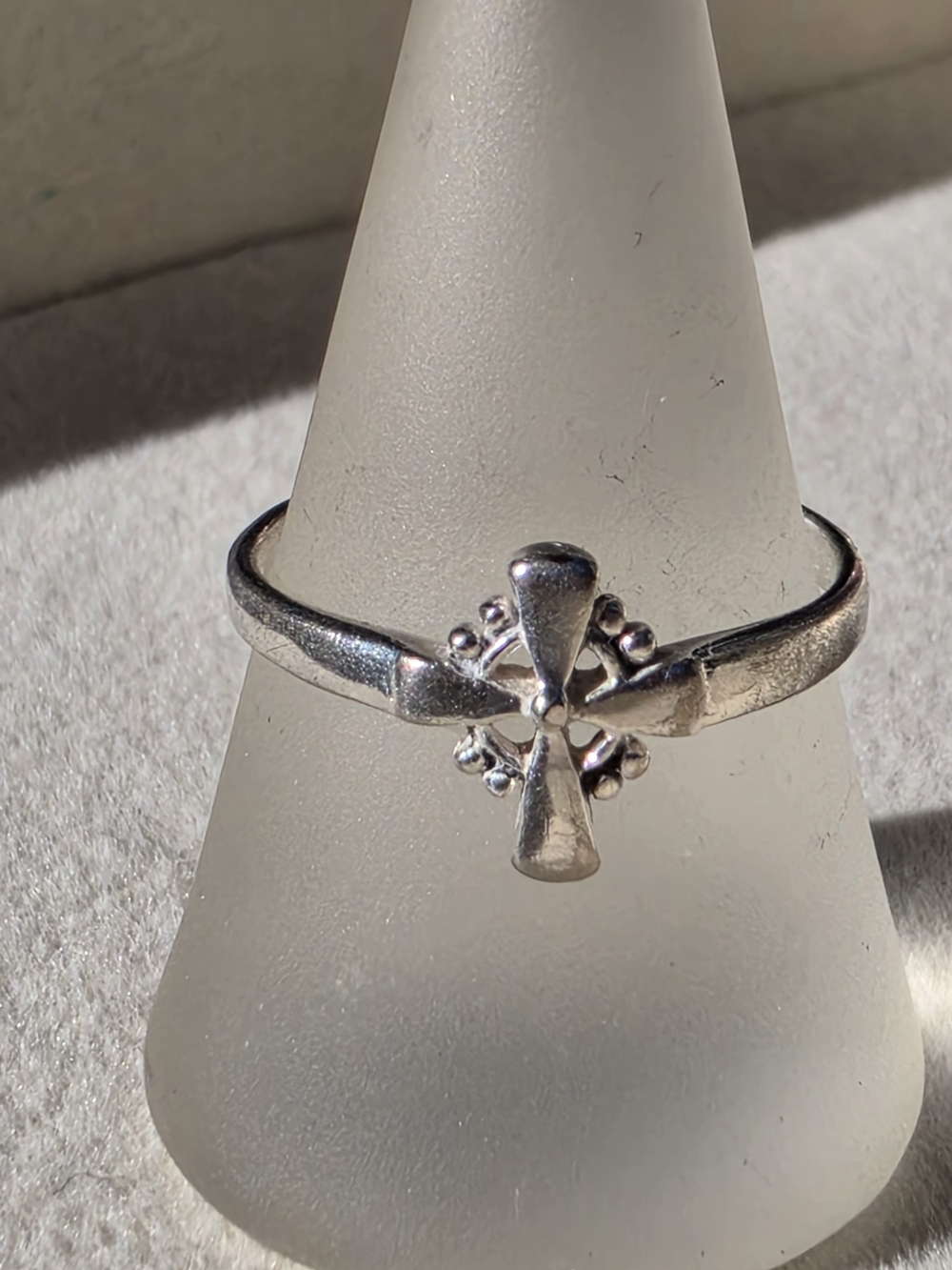 Sterling Silver Cross Accent Ring - Size 8.75 • 2.00g